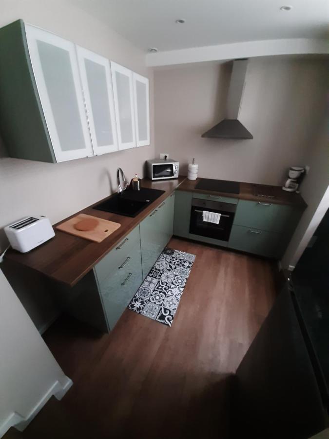 Appartement T2 50 à 60 M2 déplacement PRO ou couple avec enfants Les Hauts De Bourg Extérieur photo