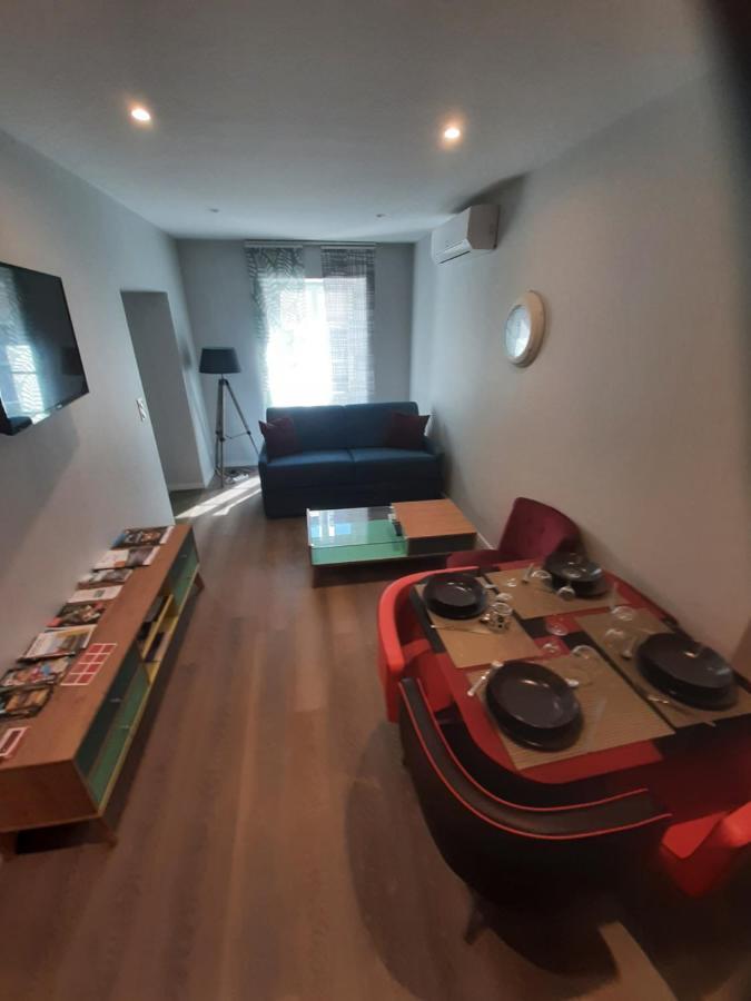 Appartement T2 50 à 60 M2 déplacement PRO ou couple avec enfants Les Hauts De Bourg Extérieur photo