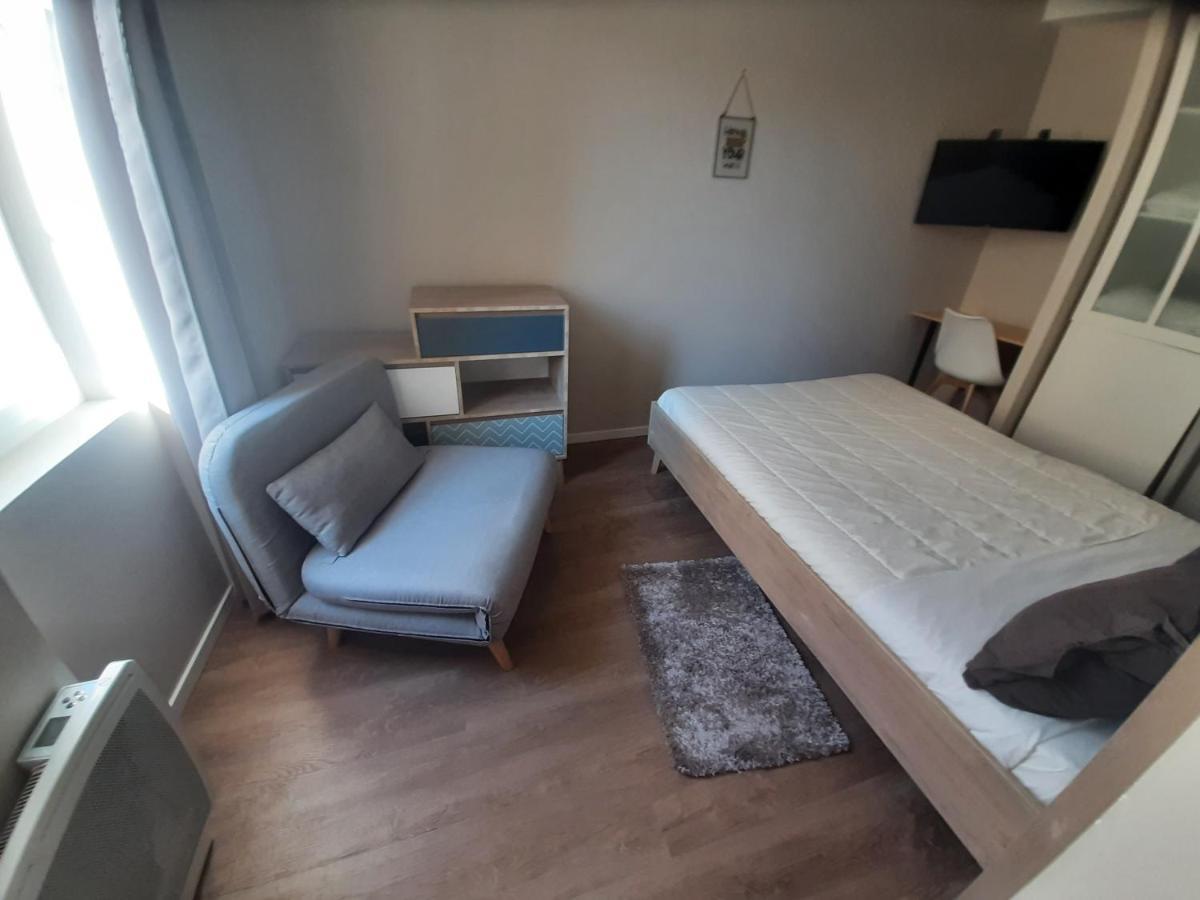 Appartement T2 50 à 60 M2 déplacement PRO ou couple avec enfants Les Hauts De Bourg Extérieur photo