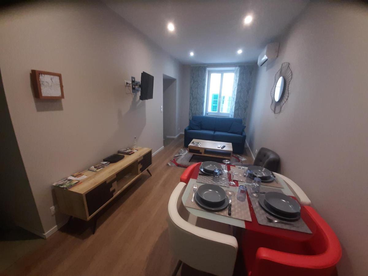 Appartement T2 50 à 60 M2 déplacement PRO ou couple avec enfants Les Hauts De Bourg Extérieur photo