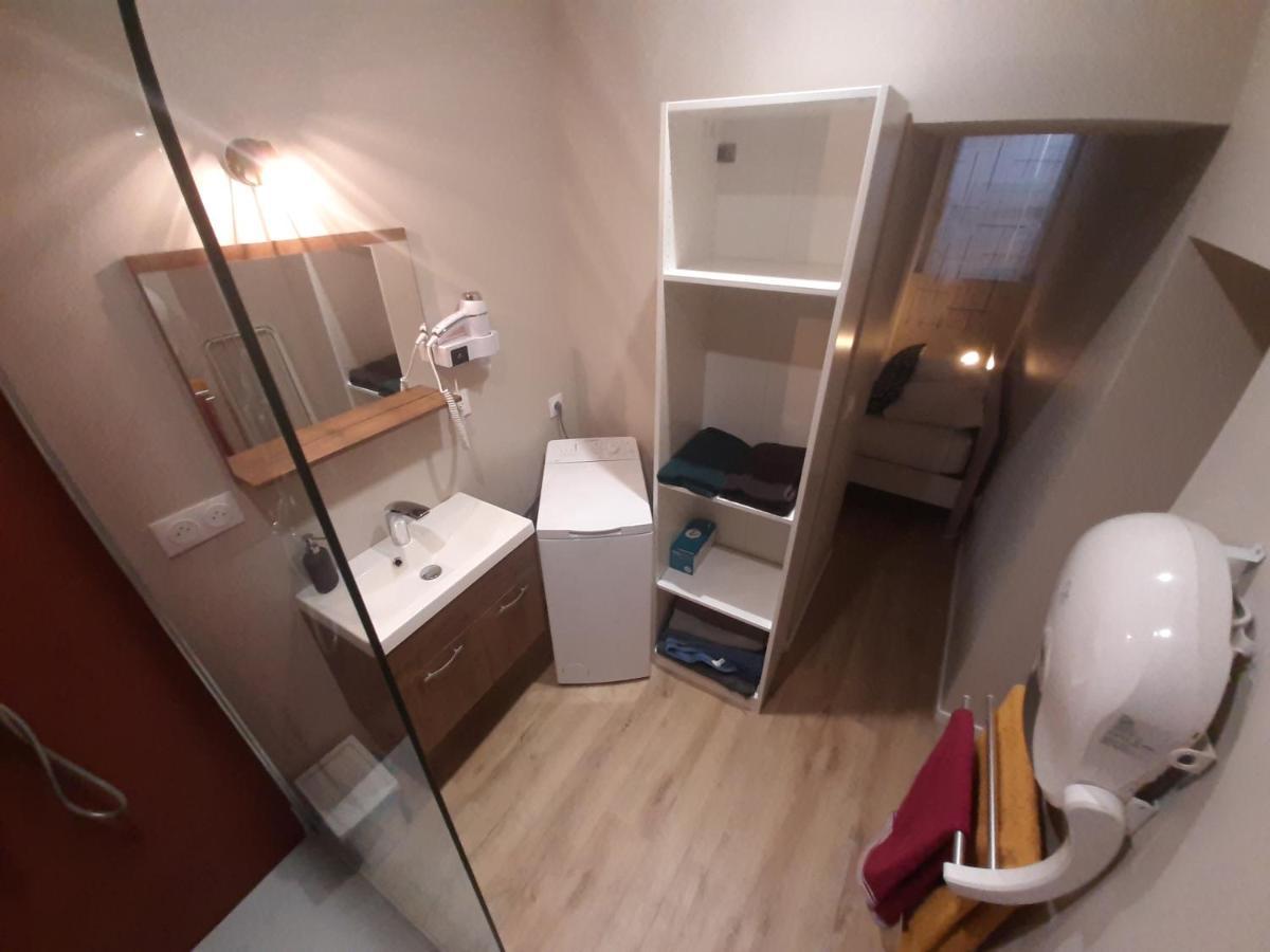 Appartement T2 50 à 60 M2 déplacement PRO ou couple avec enfants Les Hauts De Bourg Extérieur photo