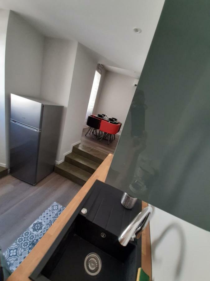 Appartement T2 50 à 60 M2 déplacement PRO ou couple avec enfants Les Hauts De Bourg Extérieur photo