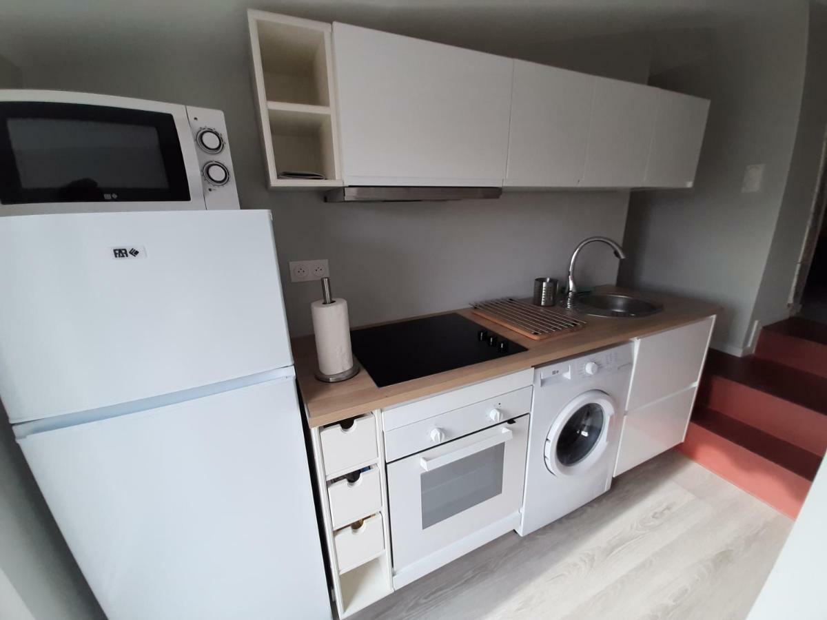 Appartement T2 50 à 60 M2 déplacement PRO ou couple avec enfants Les Hauts De Bourg Extérieur photo